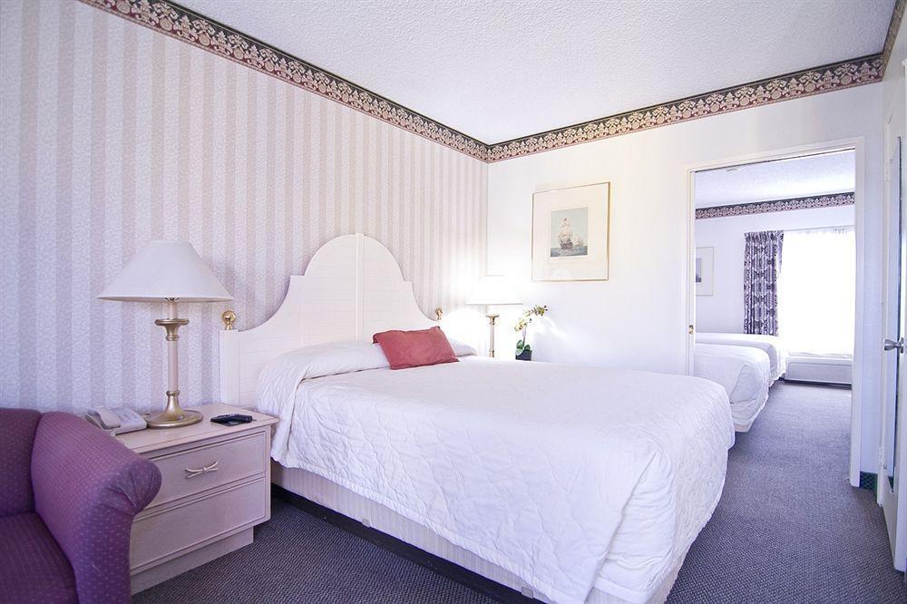 Anaheim Carriage Inn Екстериор снимка