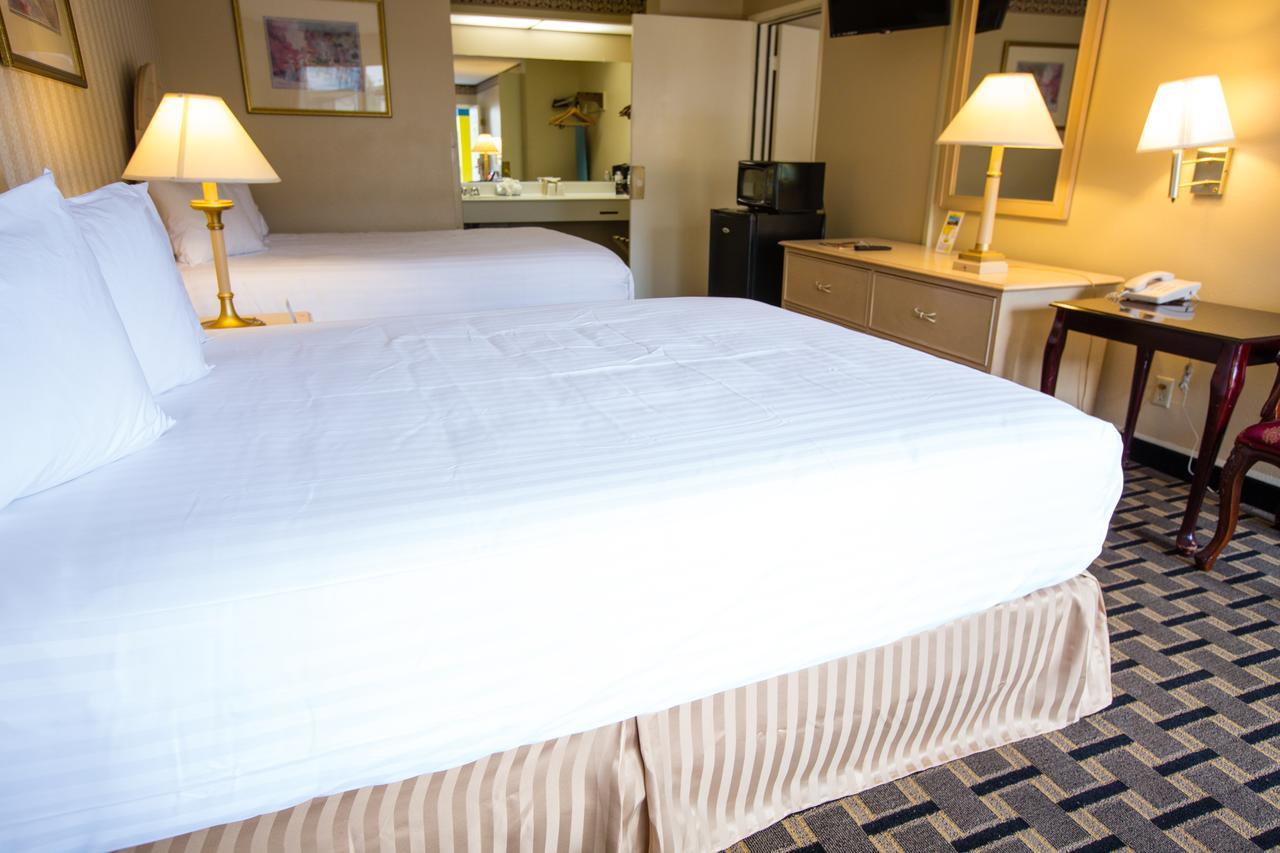 Anaheim Carriage Inn Екстериор снимка